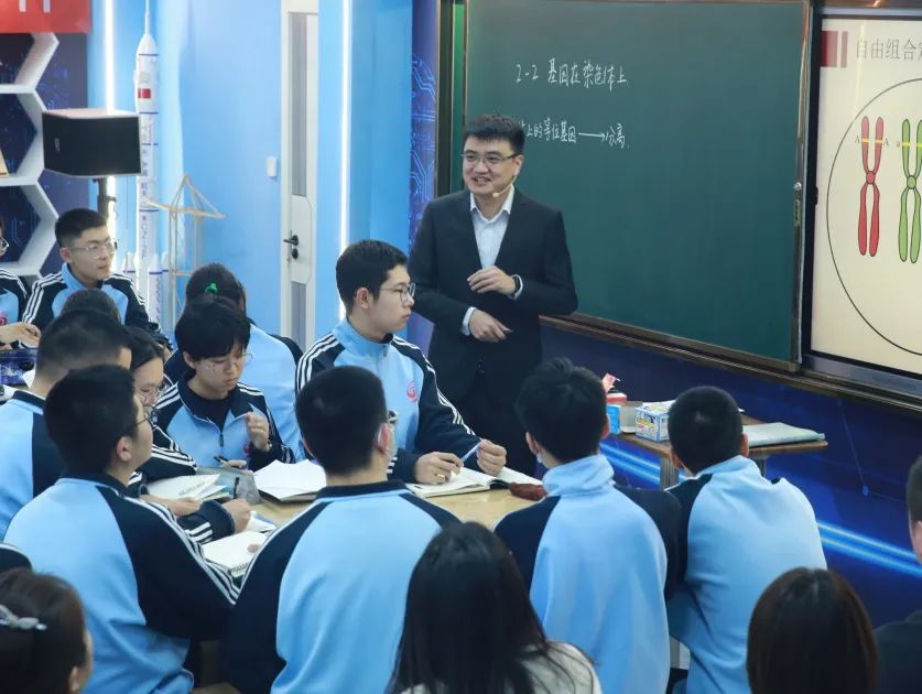 校名师名家云集，“2023年高中教育教学研讨会”在黑龙江省实验中学成功举办(图71)